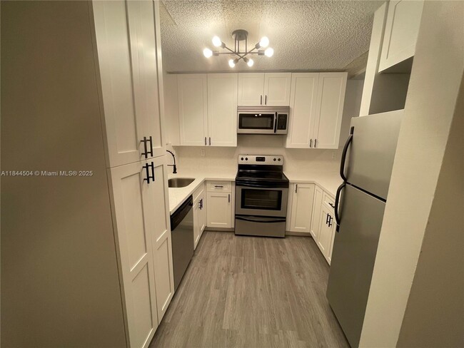 Photo - 14931 SW 82nd Ln Condo Unit 18-406