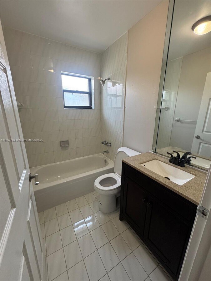Photo - 10449 SW 211 St Unit 1