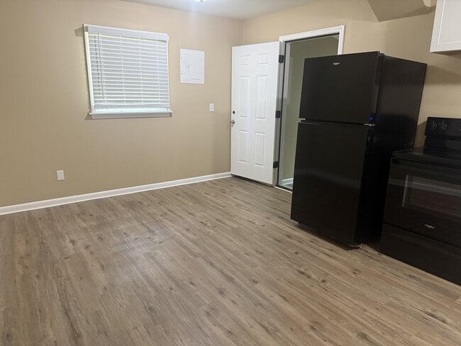 Photo - 5955 Windy Hill Cir S