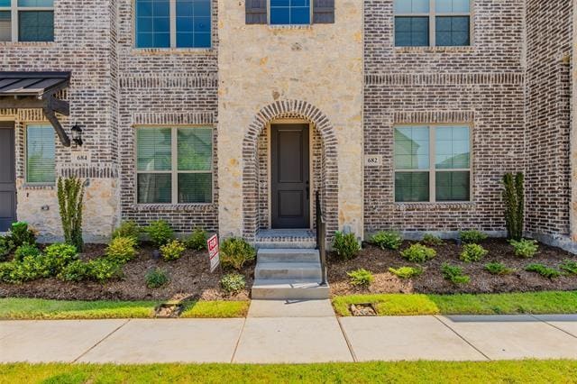 Photo - 682 Vista Oaks Rd