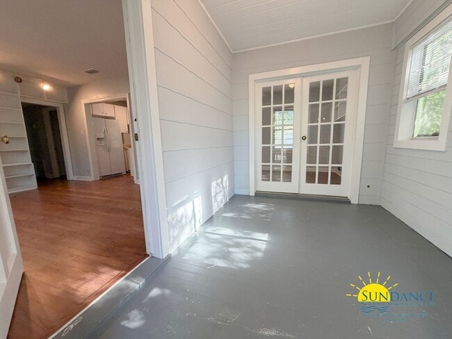 Photo - Freshly Painted 3BR/2BA Home Near Santa Rosa Sound & Choctawhatchee Bay!