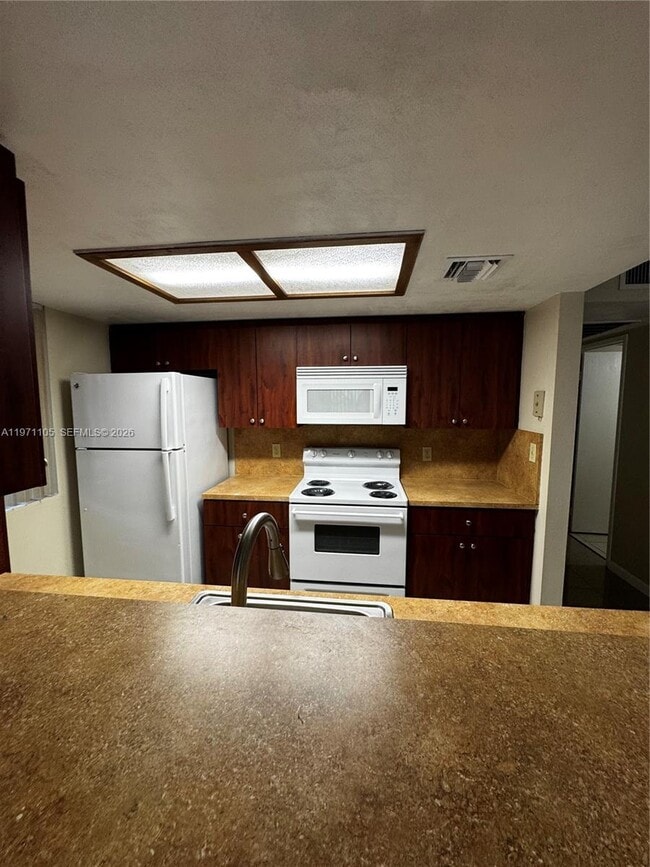 Photo - 3220 Coral Lake Dr Unit 3220
