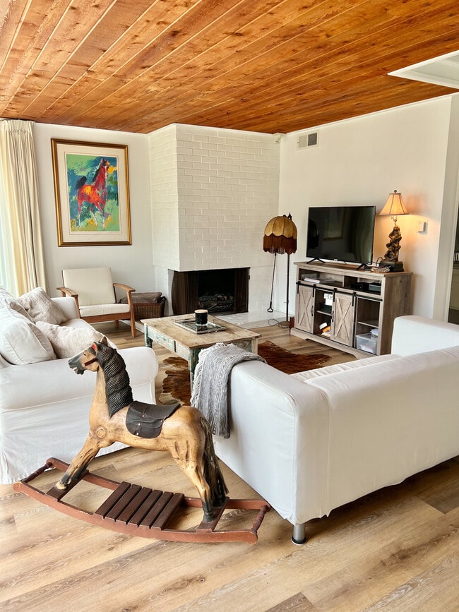 Photo - 6232 Tapia Dr