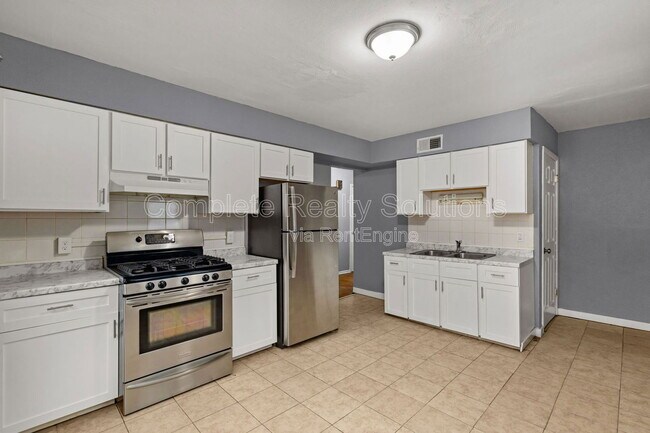 Photo - 4115 Ammann Ln