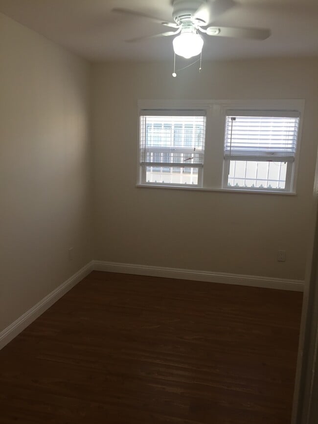 Photo - 1330 S Van Ness Ave Unit 1330