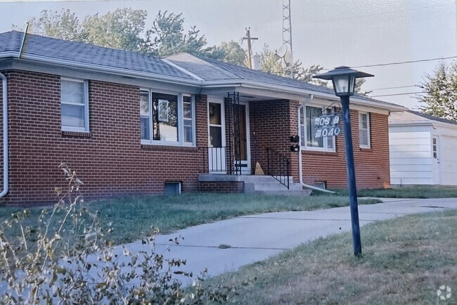 Building Photo - 4030 M St Rental