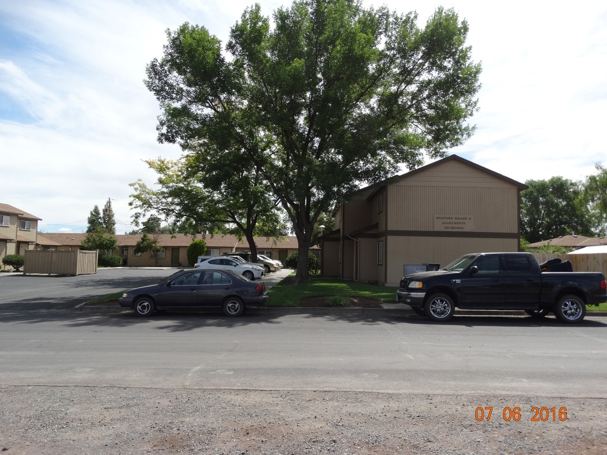 Photo - Stafford Square II