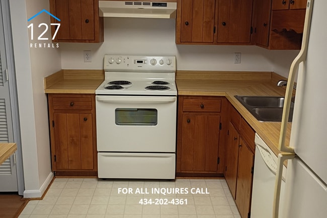 Spacious 3-Bedroom End Unit with Pool, Washer & Dryer, and Included Lawn Care