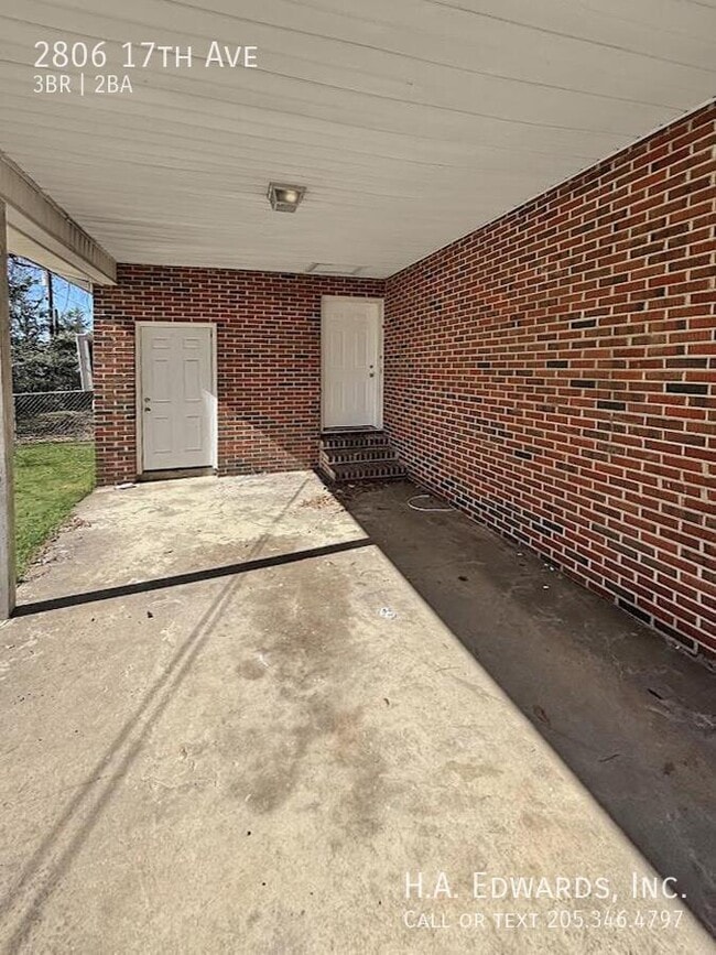 Photo - 2806 17th Ave