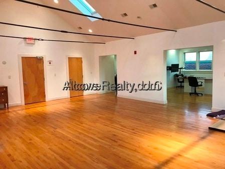 Photo - 191 Highland Ave Unit 3