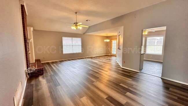 Photo - 17316 Valley Crst