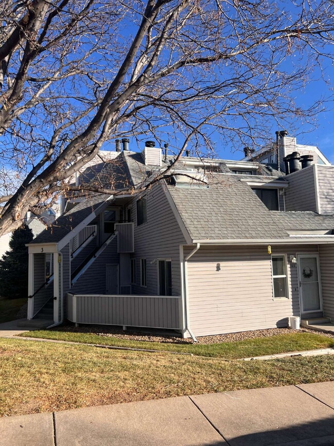 Newly Renovated 1-Bedroom 1-Bath Condo in Thornton! 2-Balconies, 1-Reserved Parking Spot.