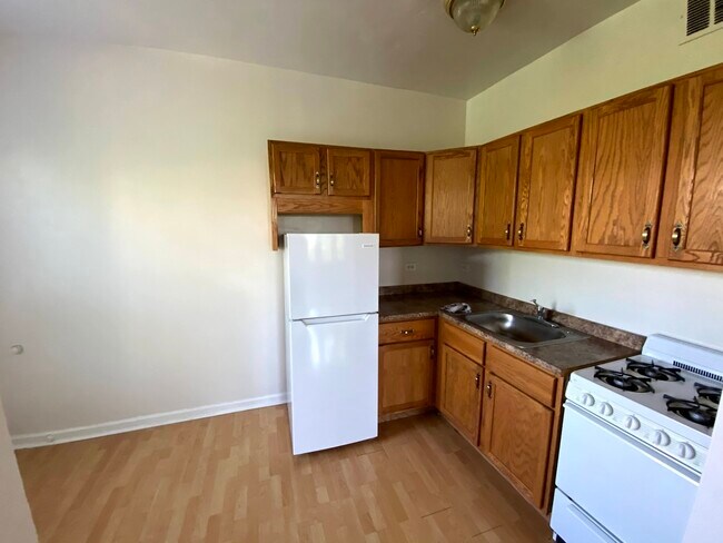 Photo - 839 W Sheridan Rd Unidad 320