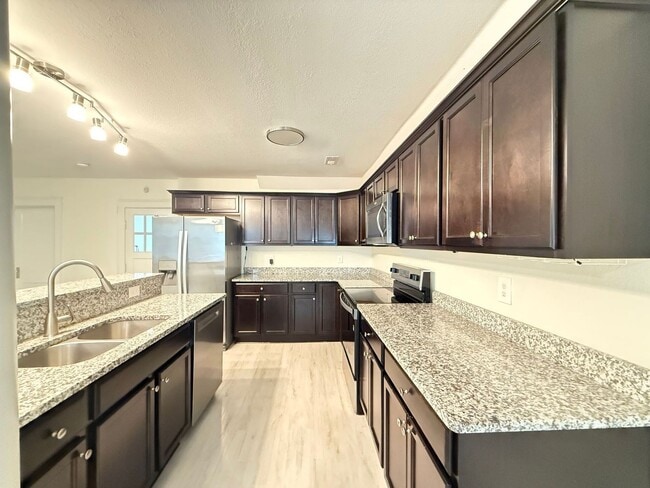 Photo - 3BR Home with Elizabeth River Views & Spacious Parking