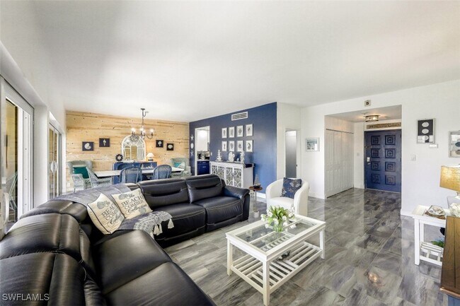 Photo - 1 Bluebill Ave Unidad 803