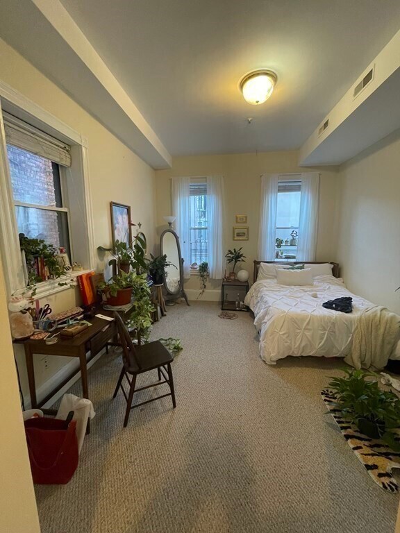 Photo - 183 Saint Botolph St Unidad 2