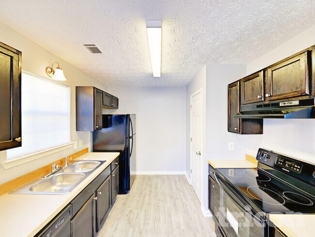 Photo - 160 Brighton Dr