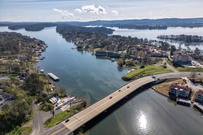 Photo - 117 Lookout Point