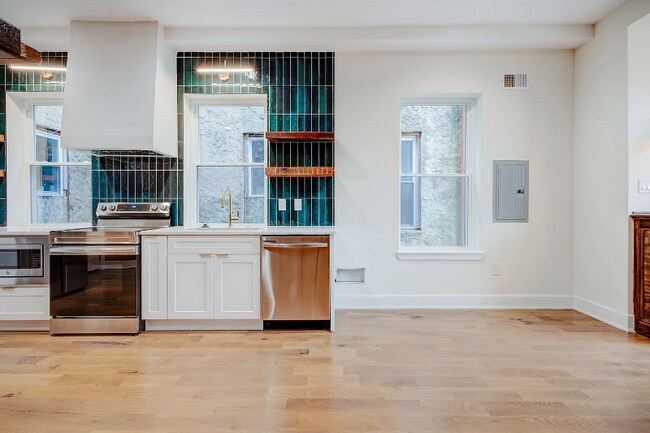 Photo - 2835 Diamond Dr