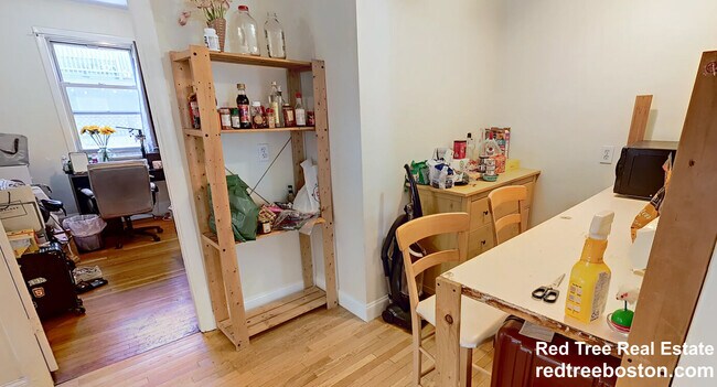 Photo - 214 Freeman St