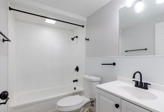 Photo - The Onyx on Victoria