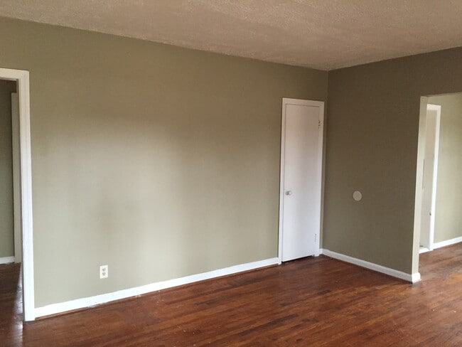 Photo - **AVAILABLE NOW**Total Electric - Near Ft. Benning/Columbus, GA 3 Bedroom / 1 Bathroom Home for R...