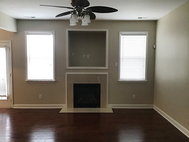 Photo - 15521 Crossing Gate Dr