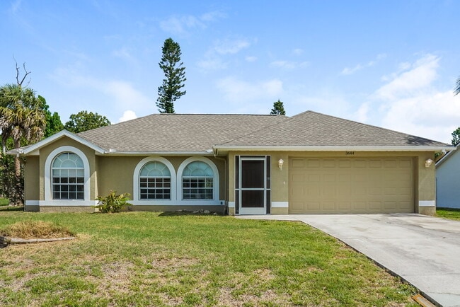 Building Photo - 3644 Ribera Ave