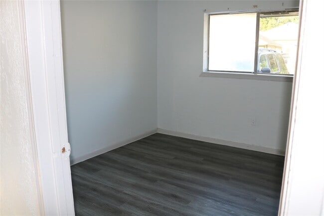 Photo - 5409 Suez St Apartamento Unidad 1