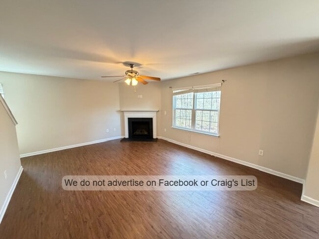 Photo - Vandercroft- Crane Way