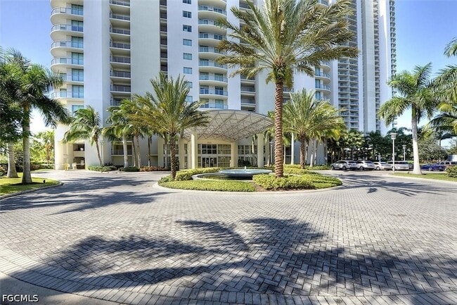 Photo - 3000 Oasis Grand Blvd Unit 407