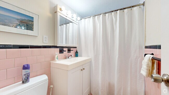 Building Photo - 79 Chestnut St Unit 1 B Rental