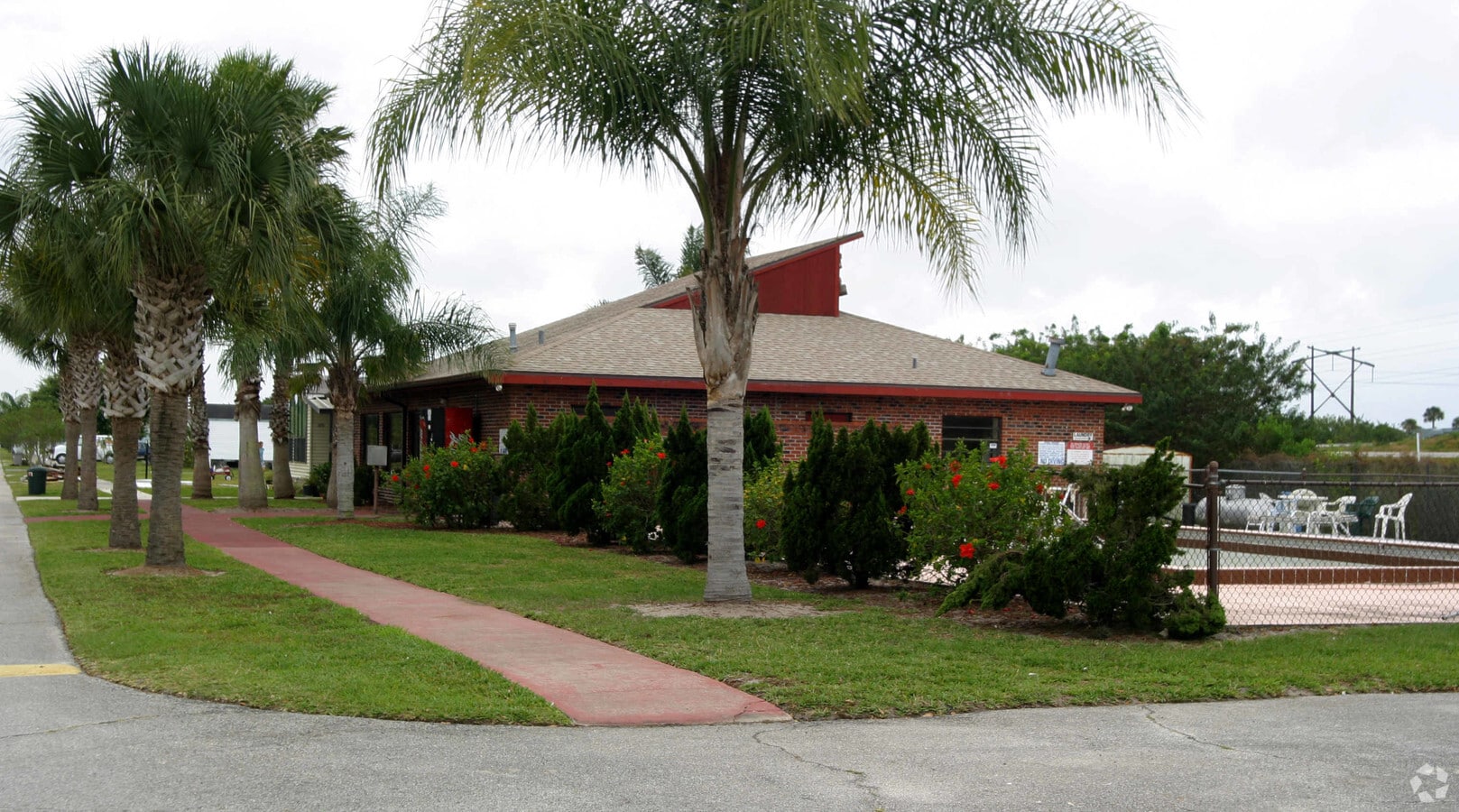 Groveland Mobile Home Park - Groveland Mobile Home Park