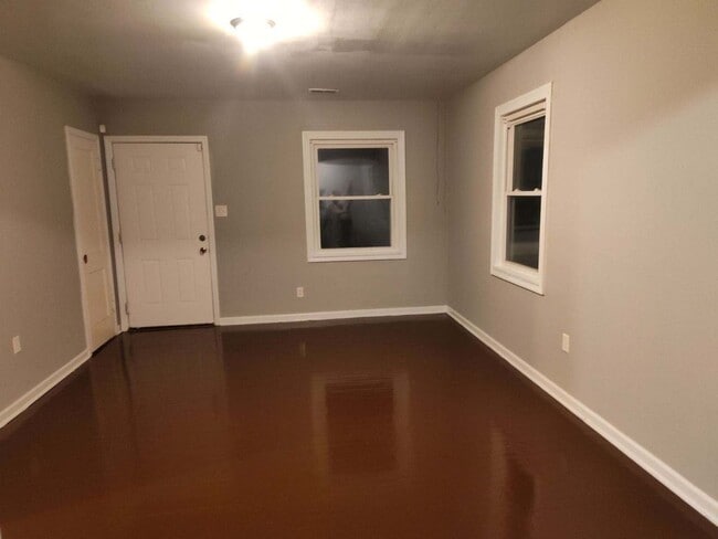 Photo - 48 Gibbons Ave