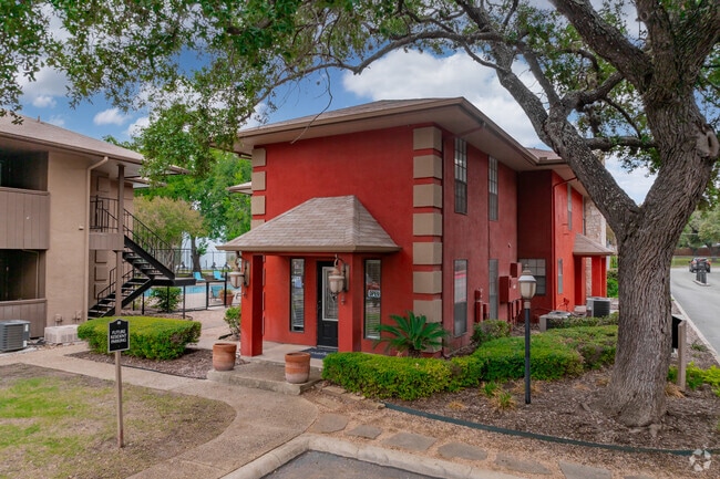 Clubhouse Exterior