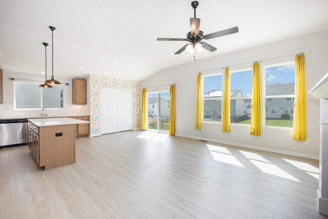 Photo - 11035 Woodmont Wy