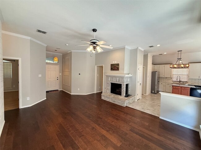 Photo - 12100 Biloxi Dr