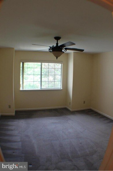 Photo - 5800 Inman Park Cir Unit 350