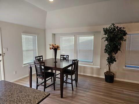 308 Crescent Ave