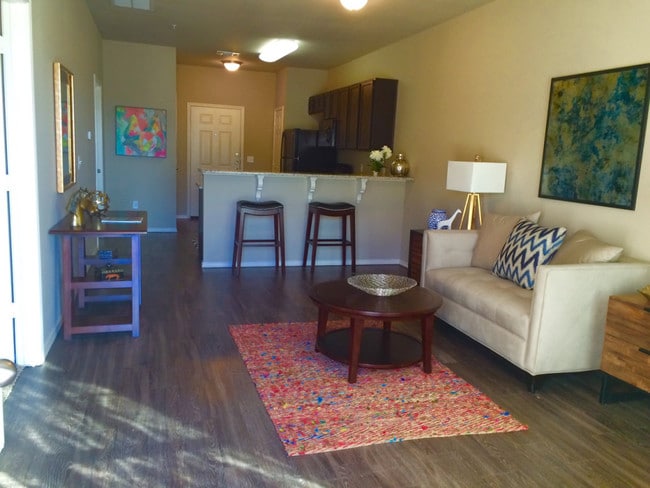 Cooper Cove Apartments