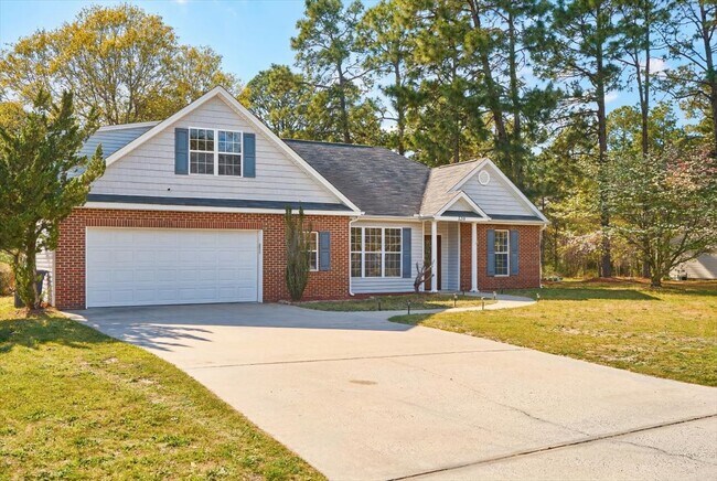 Photo - 329 Green Links Dr