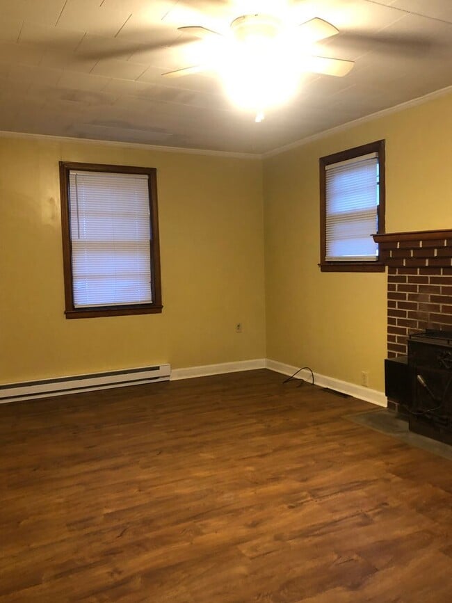 Photo - 553-B Jefferson Road