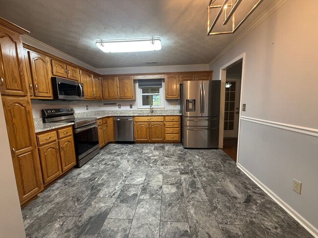 Photo - **Reduced Price** Welcome to this stunning...