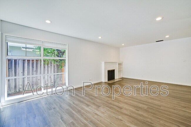 Photo - 1034 Tulane Dr