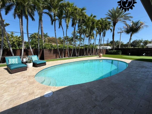 Building Photo - 1201 Washington St