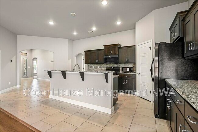 Photo - 971 Redfree Dr