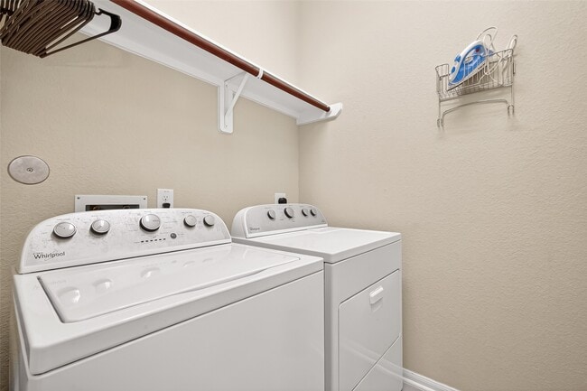 Photo - 24527 Royal Pike Dr