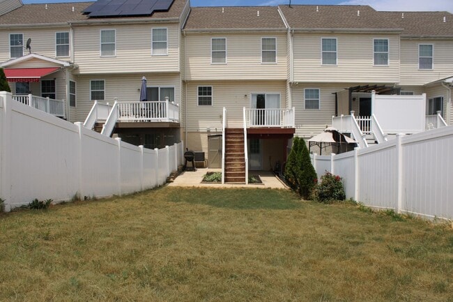 Photo - 1236 Ledge Dr