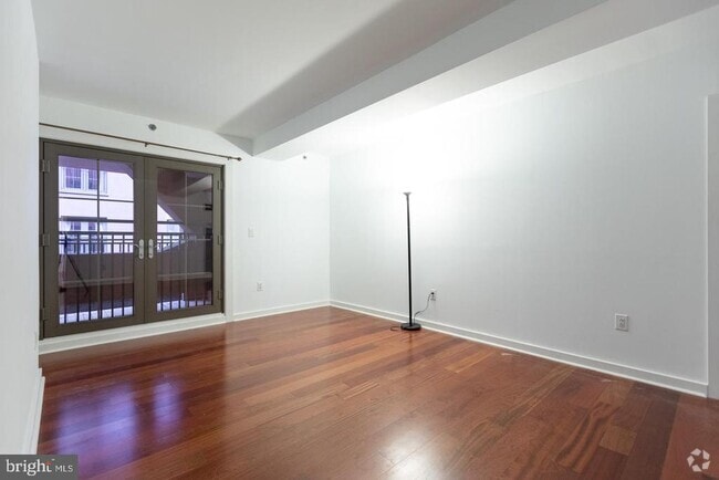 Building Photo - 219-29 S 18th St Unit 424 Rental