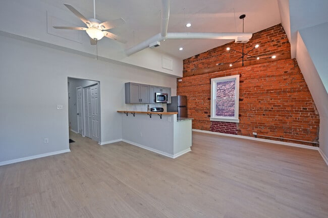 Photo - 2228 Kemper Ln Unit 3